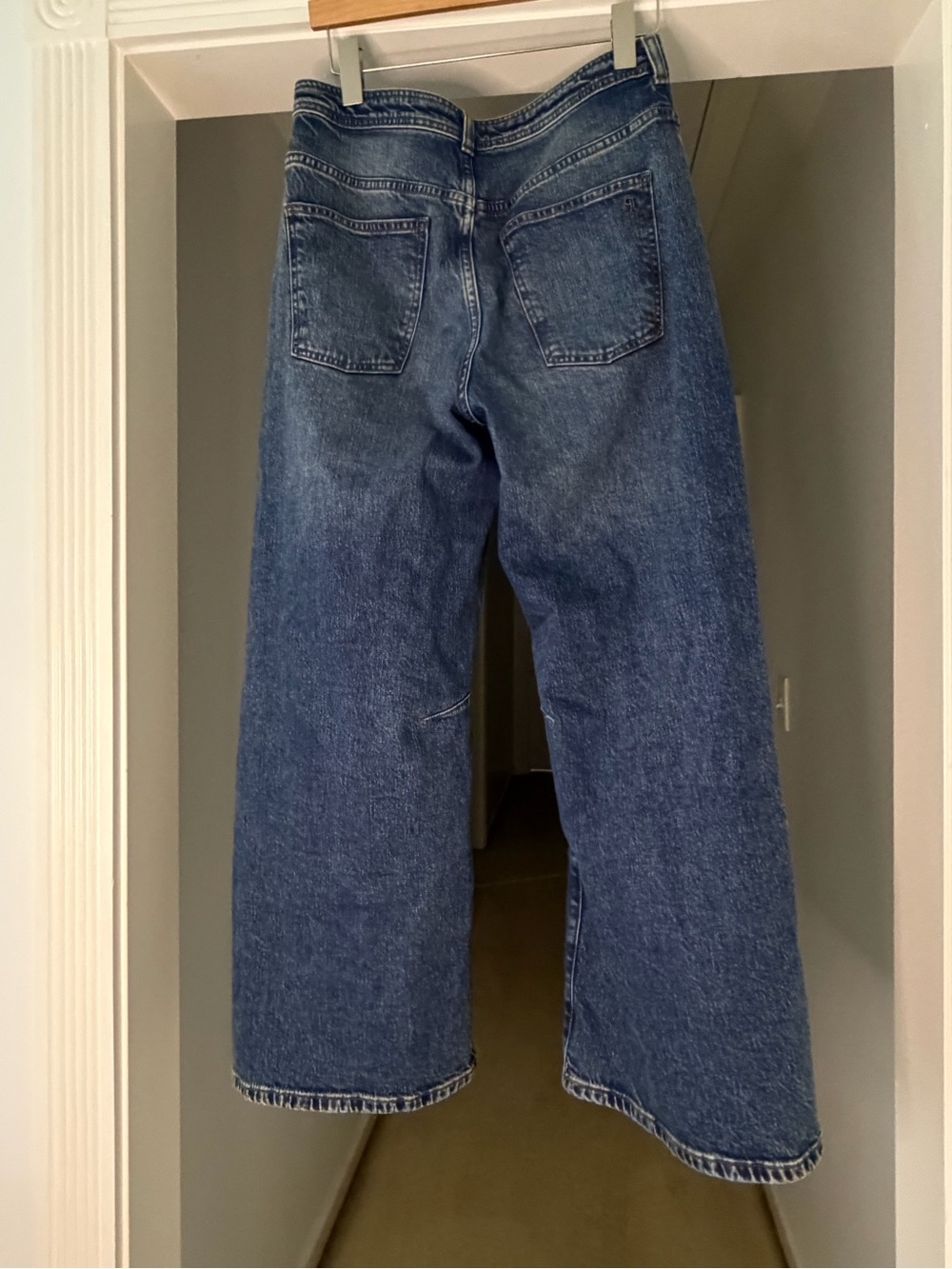Pilcro Wide Leg Flare Jeans in Medium Blue Wash - Picture 2 of 5
